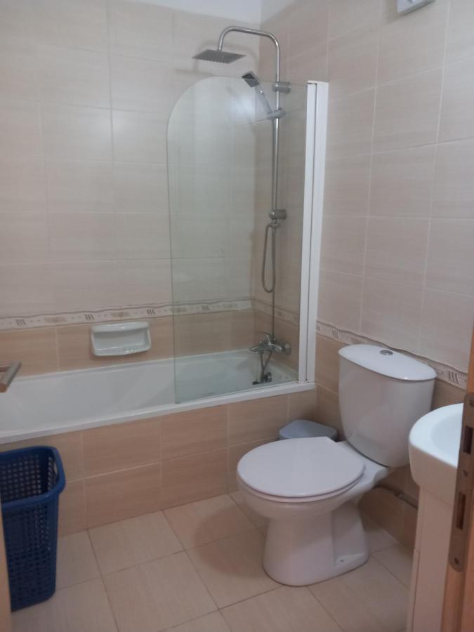 Barlee'S Apartment Paralimni Esterno foto
